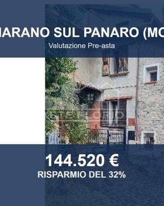 Immobile in asta di 163 m² con più di 5 locali a M