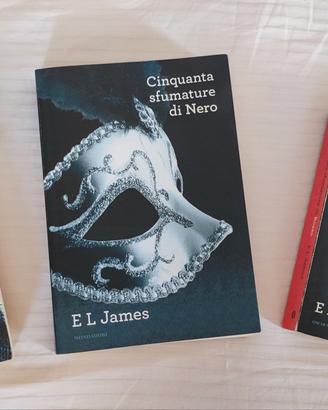 libri 50 sfumature di rosso grigio e nero 