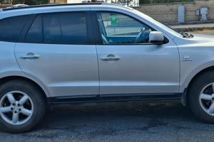 Hundai Santa fe'  2.2 CRDi vgt 7 posti.