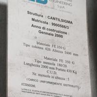 Cantilever scaffalature