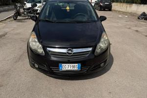 Opel corsa 1.2 2011