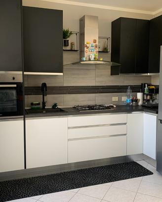 Cucina Moderna Angolare (2023) completa di Elettro