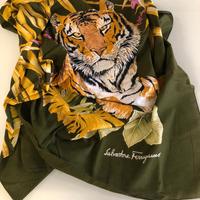 Salvatore Ferragamo foulard vintage