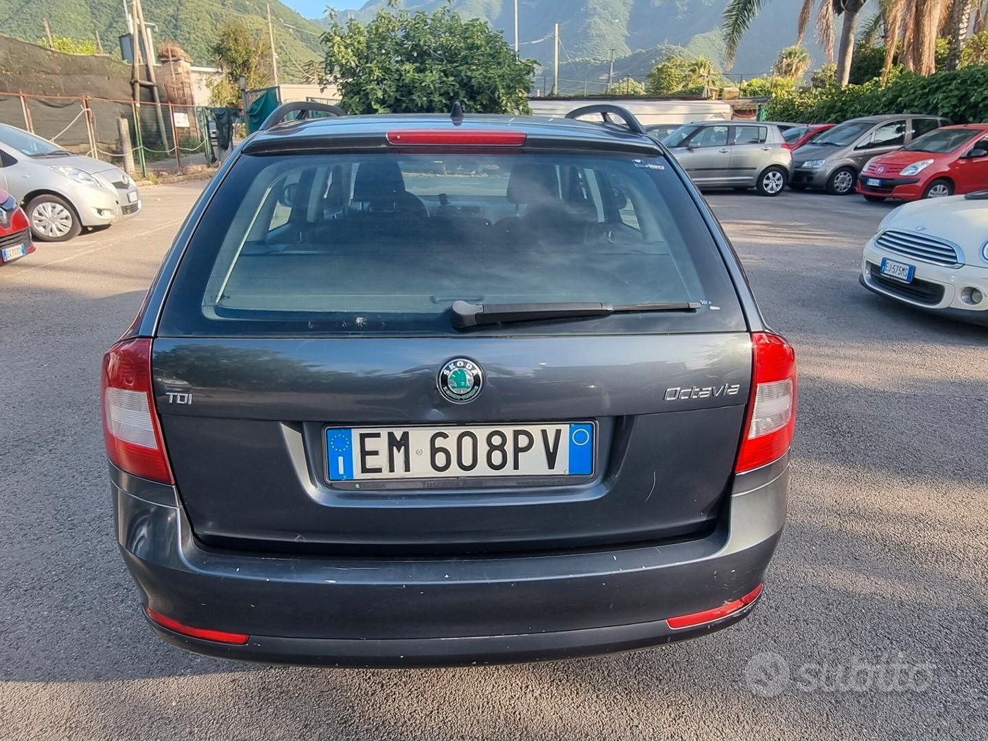 Skoda Octavia 2012 photo 5