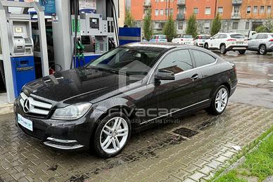 MERCEDES C 220 CDI BlueEFFICIENCY Coupé Avantgarde