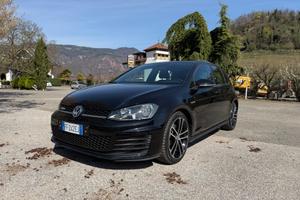 Volkswagen Cross Golf GTD 2.0 TDI DSG 5p. BlueMoti