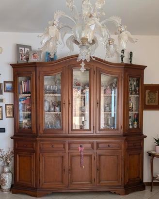 Credenza in stile classico 