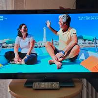 Televisore PANASONIC 37" Pollici, con Telecomando 