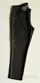 pantalone nuovo con cartellino 