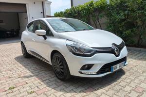 Renault Clio 1.2 75CV 5 porte Zen