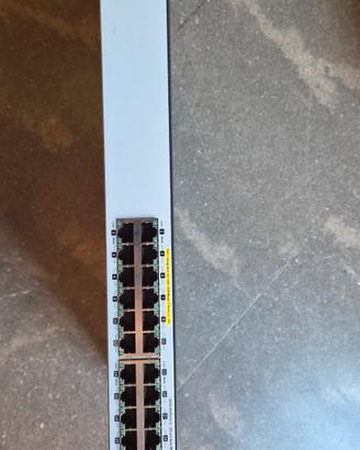 Switch HP 24 porte 2530-24G PoE - J9773A