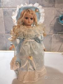 bambola porcellana vintage