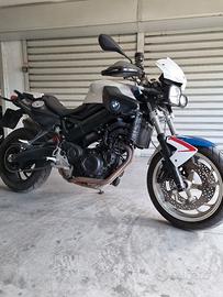 BMW f800r