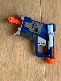 Pistola Nerf N-strike