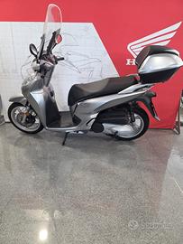 Honda SH 300 i GT