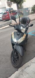 Honda sh 300