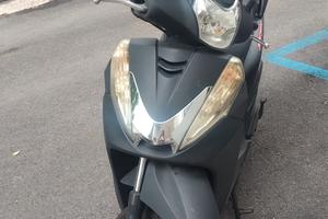 Honda sh 300
