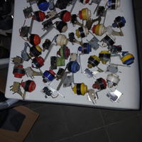 Tasti pulsanti da incasso