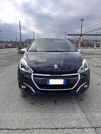 Peugeot 208 signature 100 cv