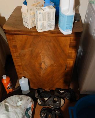 Antica macchina da cucire