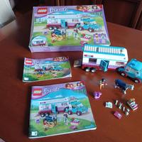 LEGO Friends 41125 - Rimorchio Veterinario Cavalli