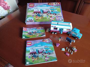 LEGO Friends 41125 - Rimorchio Veterinario Cavalli