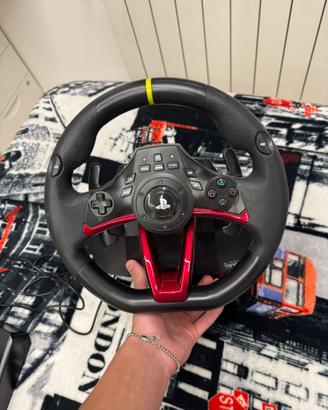Volante da corsa HORI per PlayStation + pedaliera