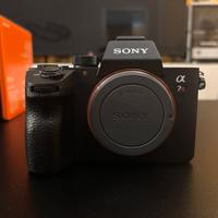 Sony A7R III come nuova (3852 scatti)