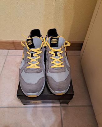 Scarpe antinfortunistiche misura 44