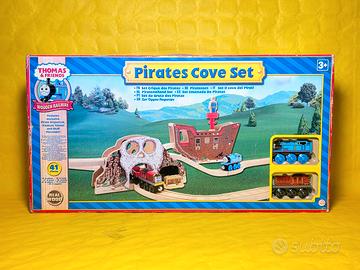 ✅ Set Legno "Thomas & Friends Pirates Cove" Nuovo