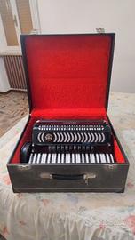 Fisarmonica 120bassi ,Professionale Amplificata