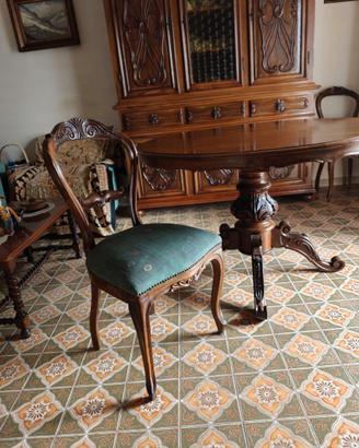 Tavolo rotondo con 6 sedie