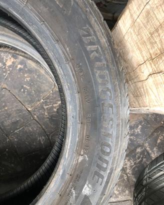 4 gomme estive 195.60.R16 buono stato