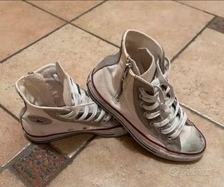 Converse ALL STAR cerniera lato bianco grigio.