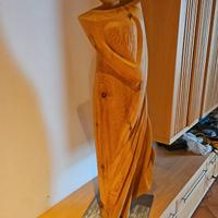 Statua in legno di cirmolo