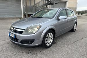 Opel Astra 1.7 CDTI 101CV 5 porte Cosmo