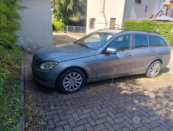 Mercedes Benz c200