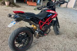 Ducati hypermotard 1100