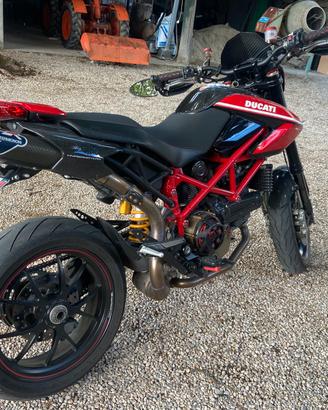 Ducati hypermotard 1100