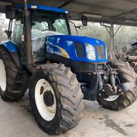 Trattore new holland ts135a