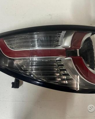 Fanale posteriore sx land rover discovery sport 18
