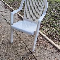 15 sedie bianche in plastica