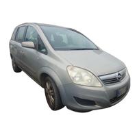 Ricambi usati Opel Zafira 1.6 Met. del 2008