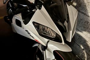 Yamaha r6
