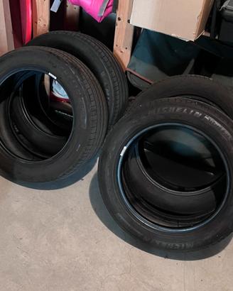 Michelin 195 55 R16 85% 4 pneumatici usati Ottimi