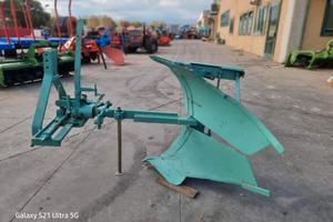 Aratro monovomere reversibile nardi