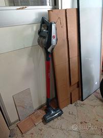Aspirapolvere ricaricabile Hoover 