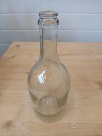 stock bottiglie vuote quantitativi molto grossi