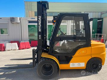 Muletto Diesel Hyundai 33D-9 - TRATTATIVA IN SEDE