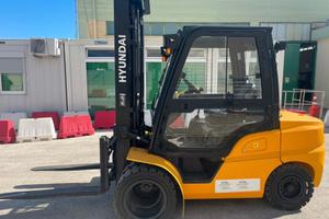 Muletto Diesel Hyundai 33D-9 - TRATTATIVA IN SEDE